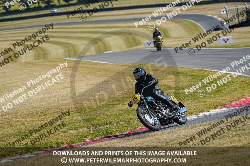 cadwell park;cadwell park photographs;cadwell trackday photographs;enduro digital images;event digital images;eventdigitalimages;peter wileman photography;racing digital images;trackday digital images;trackday photos